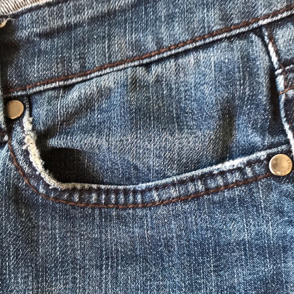 COPY - Hugo Boss waist 33 medium wash straight cut jeans w stretch EUC - Picture 5 of 10